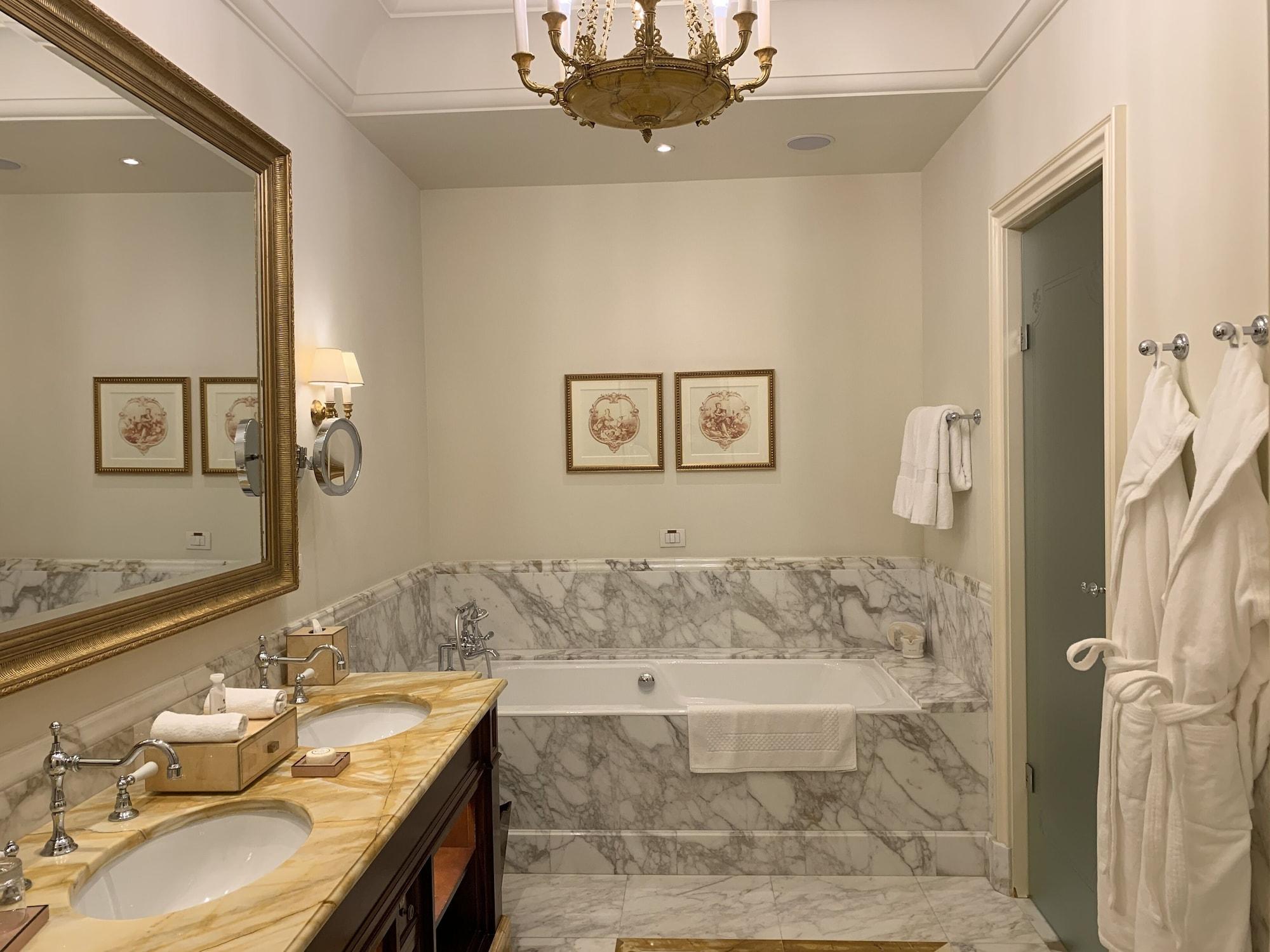 Four Seasons 5* Firenze